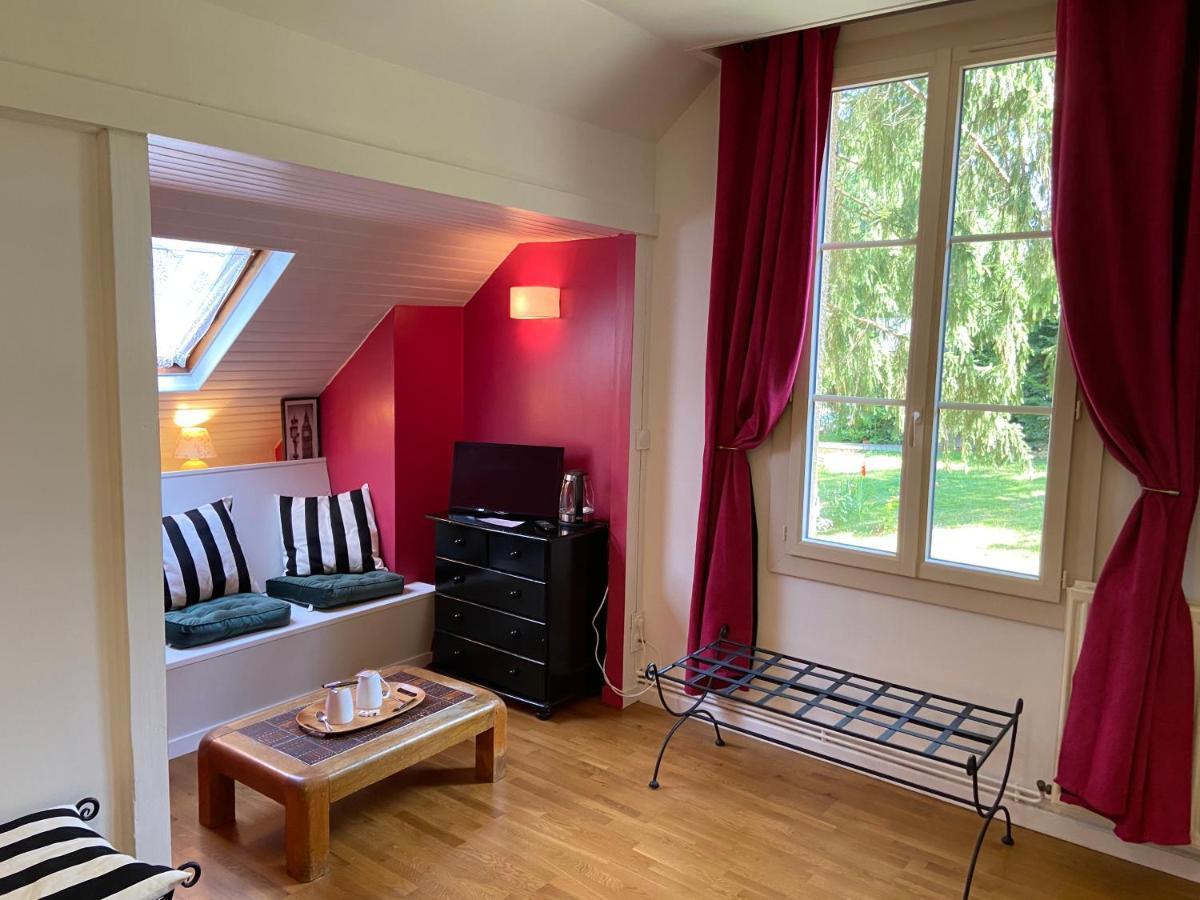 Bed and Breakfast Le Moulin Calme Luceau Exterior foto