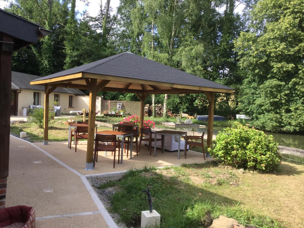 Bed and Breakfast Le Moulin Calme Luceau Exterior foto