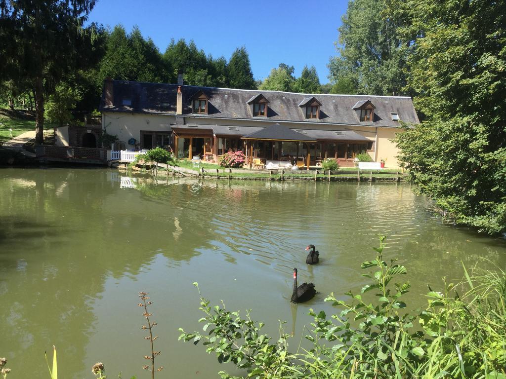 Bed and Breakfast Le Moulin Calme Luceau Exterior foto